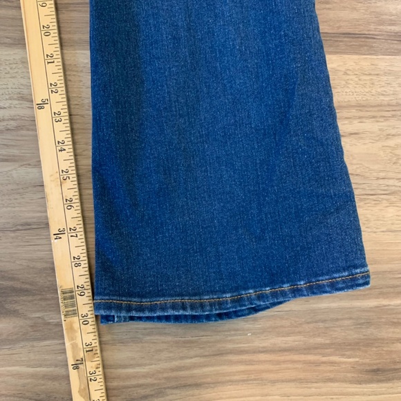 Banana Republic Mid-Rise Flare Jeans 29 - Picture 5 of 8